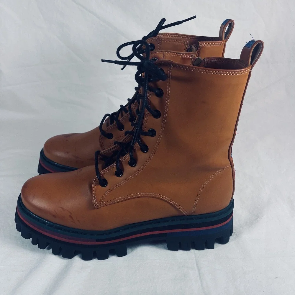 Farm Rio Leather Lace Ankle Boots Womens Size 7.5‎ Embroidered Accent Zipper